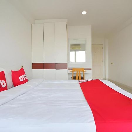 Super Oyo 498 Ladawan Villa Bangkok Exteriér fotografie