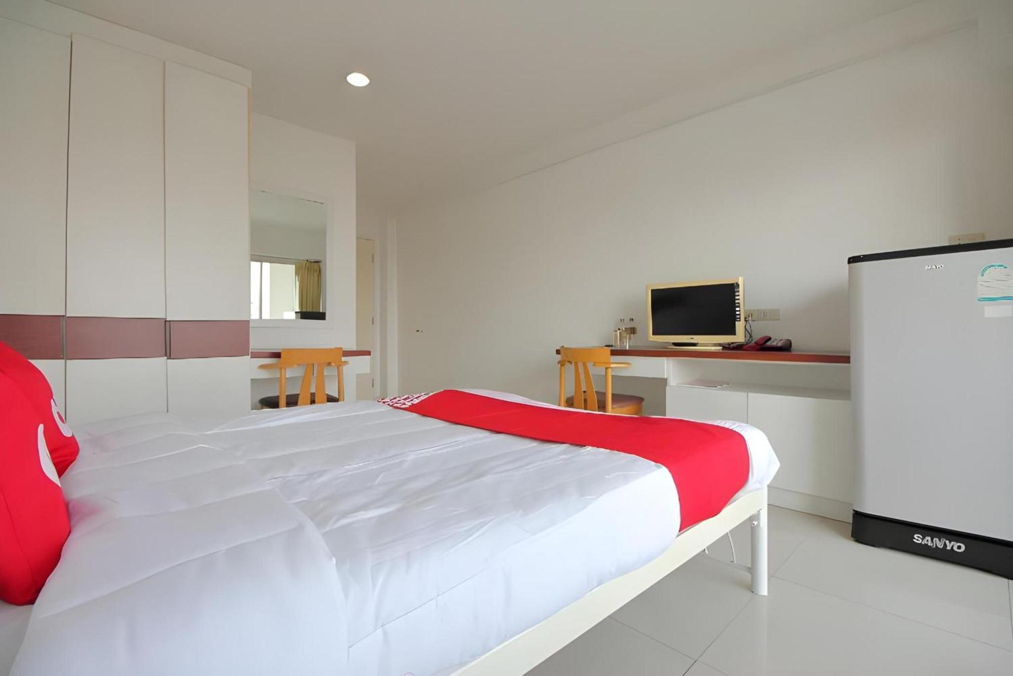 Super Oyo 498 Ladawan Villa Bangkok Exteriér fotografie