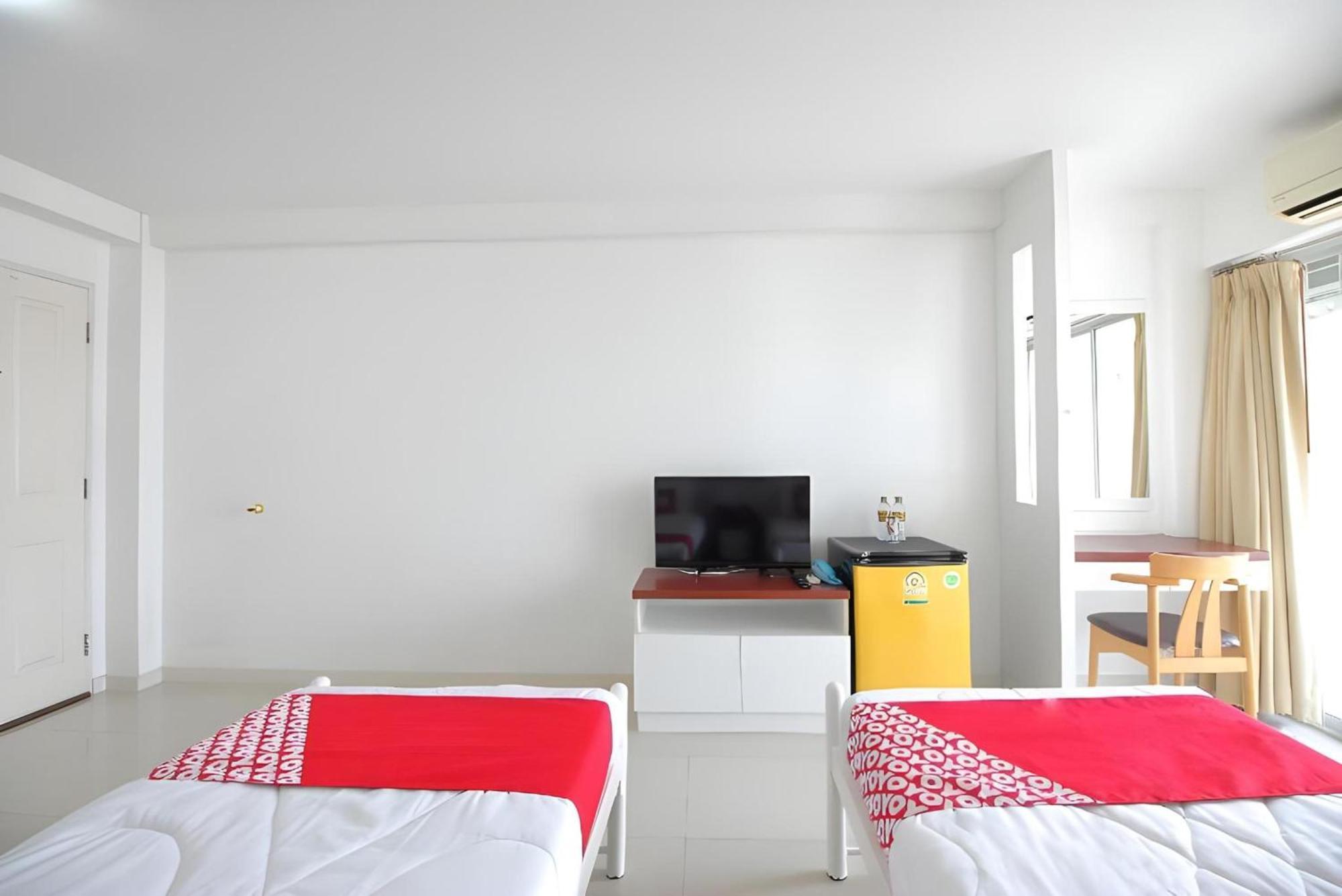 Super Oyo 498 Ladawan Villa Bangkok Exteriér fotografie