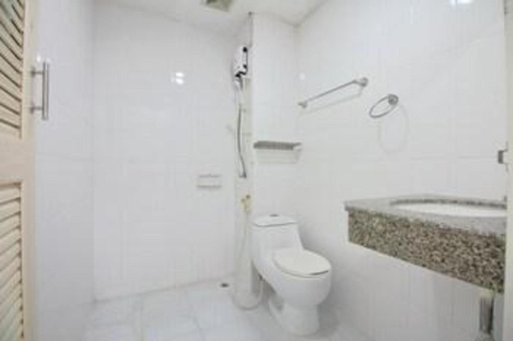 Super Oyo 498 Ladawan Villa Bangkok Exteriér fotografie
