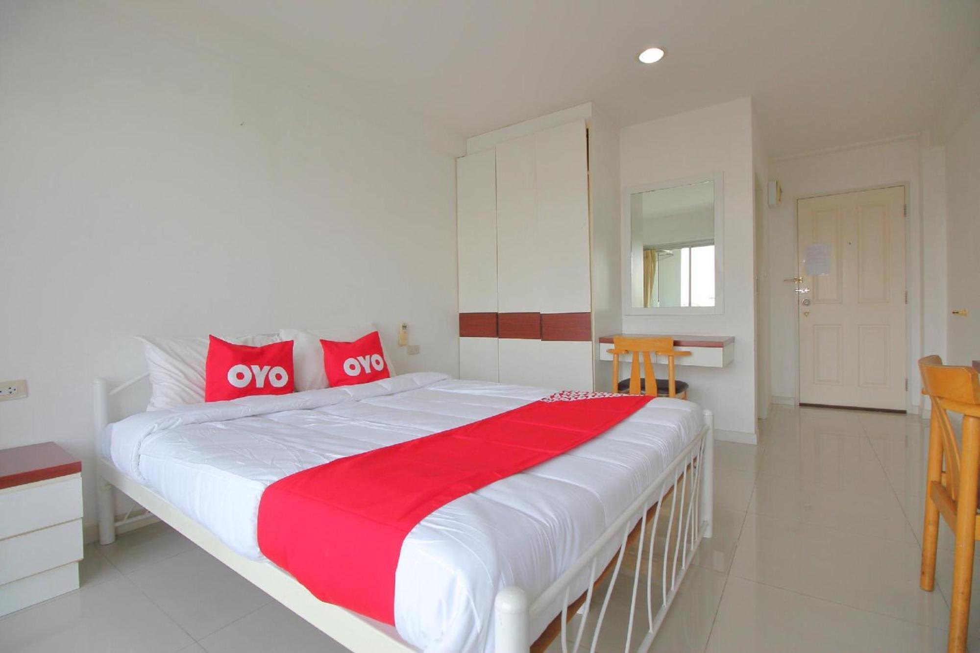 Super Oyo 498 Ladawan Villa Bangkok Exteriér fotografie