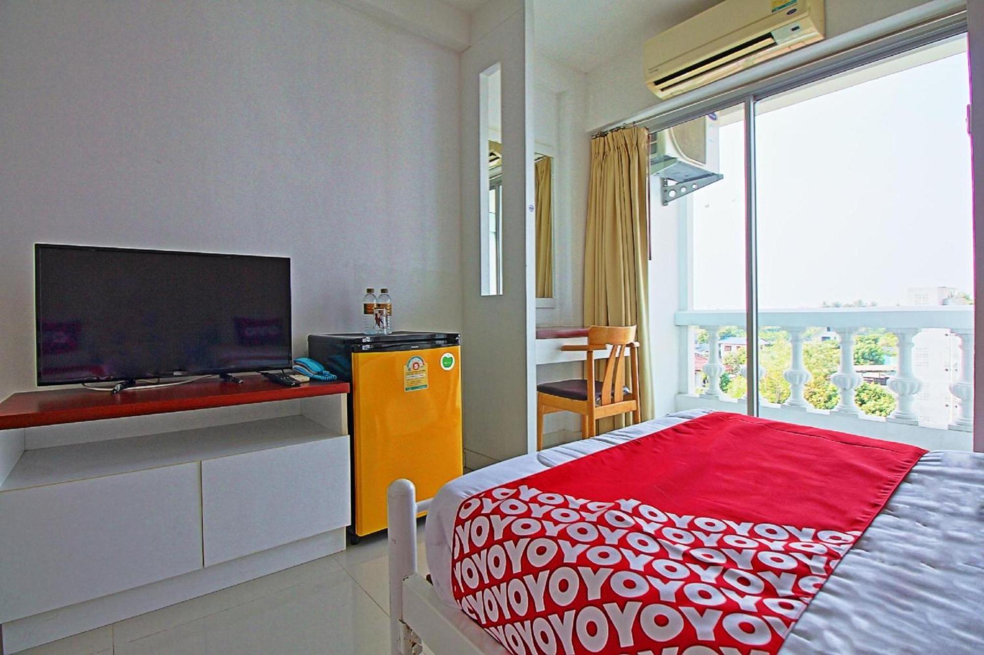 Super Oyo 498 Ladawan Villa Bangkok Exteriér fotografie
